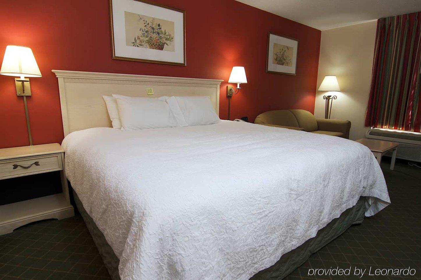 Hampton Inn Winchester-University/ Mall Extérieur photo