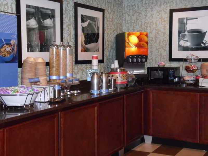 Hampton Inn Winchester-University/ Mall Extérieur photo